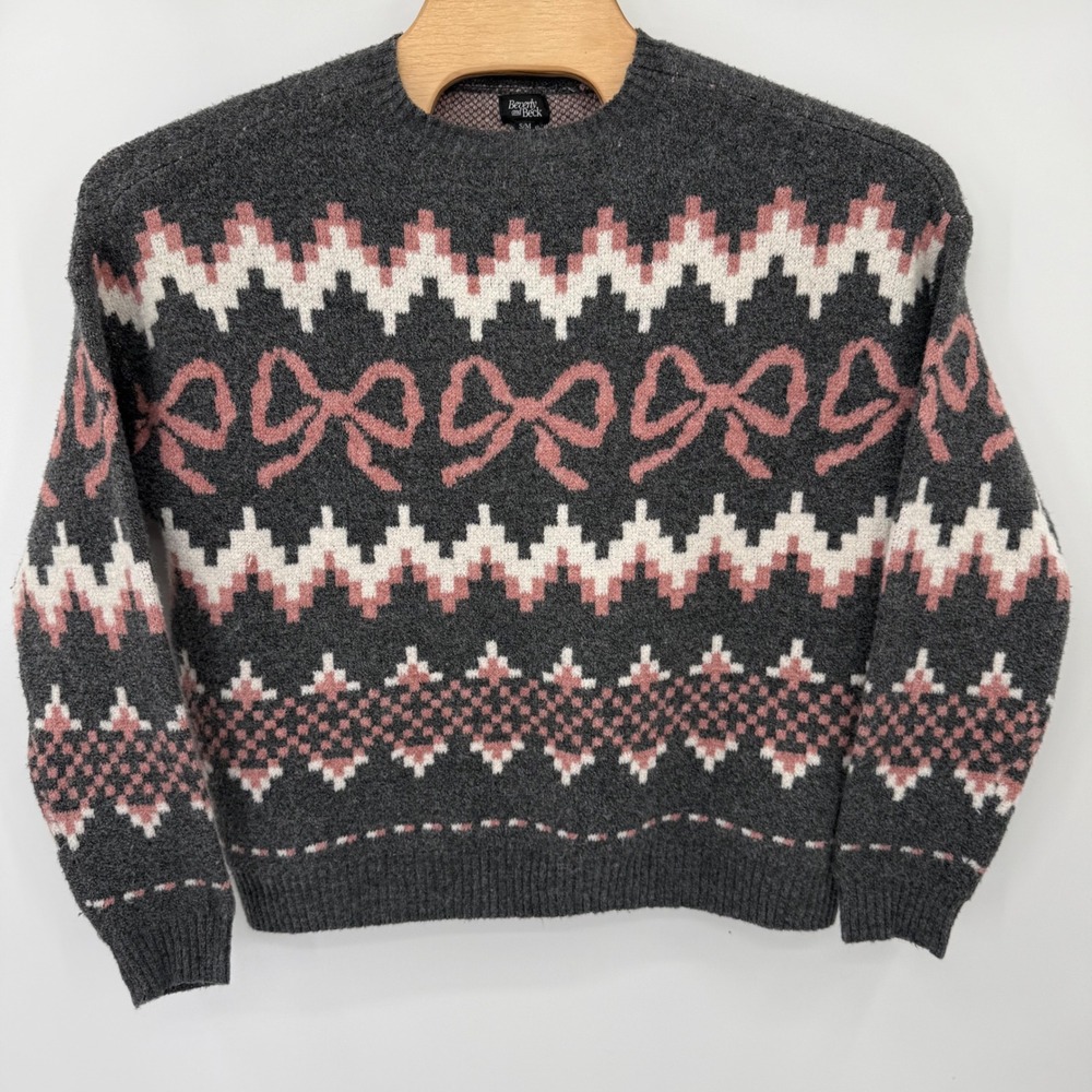 Beverly and Beck Sweater Women S/M Gray Pink Bow Intarsia Knit Crewneck Pullover